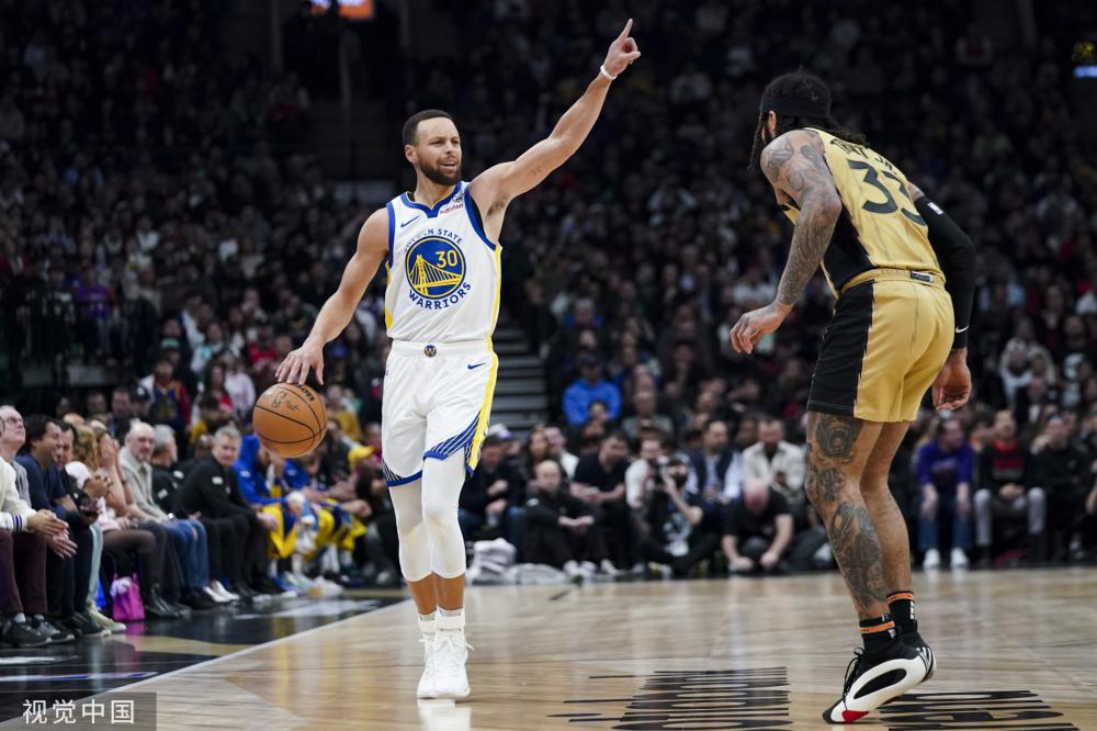 展现出他们 展现出他们