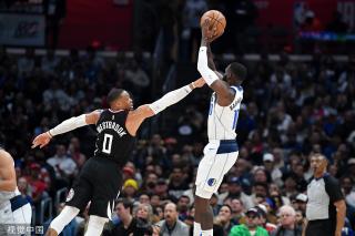 翼接到队友 翼接到队友